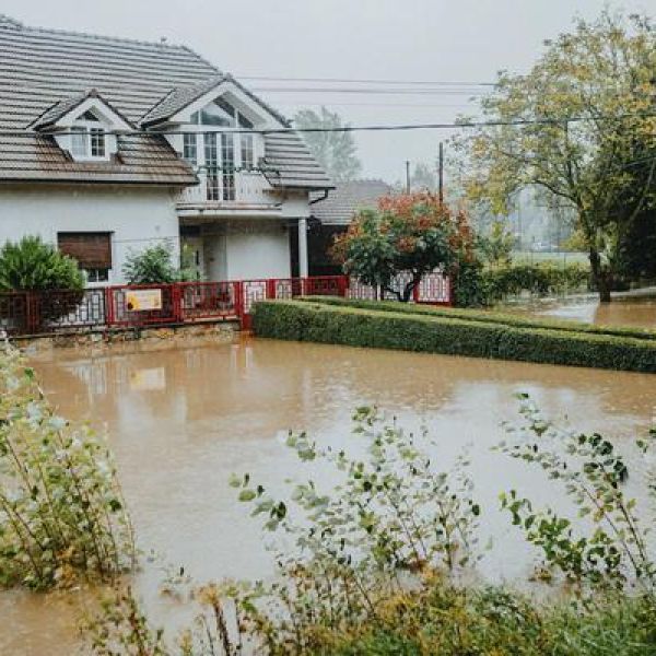 water damage restoration, fire damage restoration and emergency roof repair services in Bryant Arkansas by Little Rock roofing contractor handling water damage restoration, roof replacement, and insurance claims
